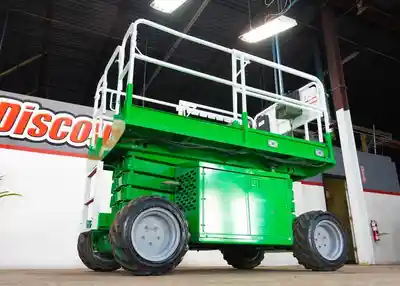 USED 2015 JLG 260MRT