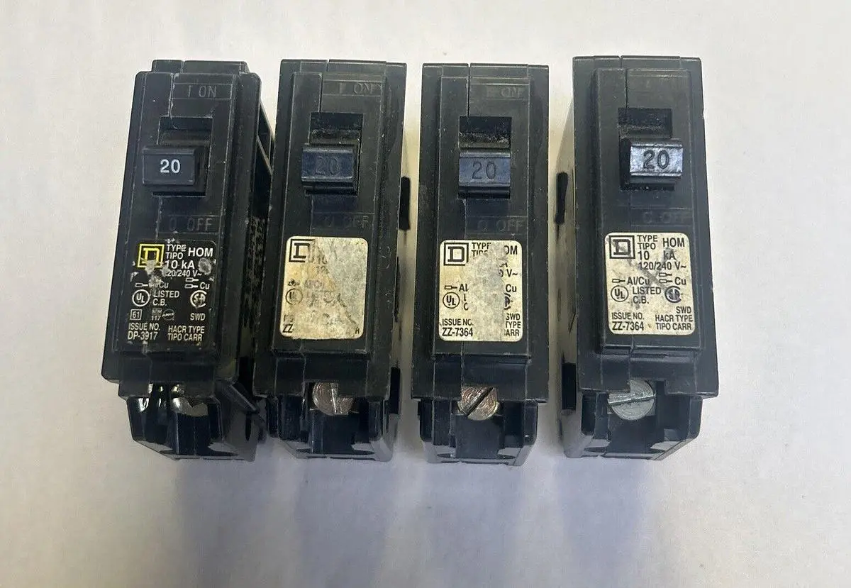 USED SQUARE D HOM120