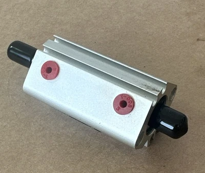 NEW SMC CDQ2WB16-20DZ