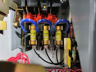 USED SQUARE D MODEL 6
