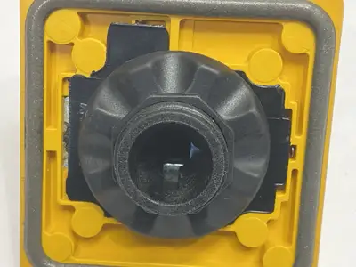 OHYS2RJ | ABB  Operator Selector Handle Red/Yellow -  Used