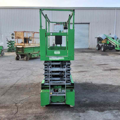 USED 2015 Genie GS-3232