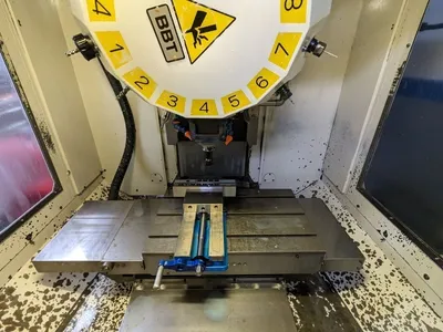 2004 FANUC ROBODRILL ALPHA T14ID Drilling & Tapping Centers | Toolquip, Inc. (8)