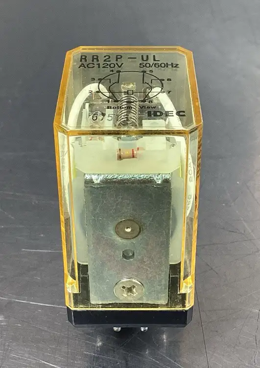 Used IDEC RR2P-UL Relays & Switches | Palmetto Automation #1150870