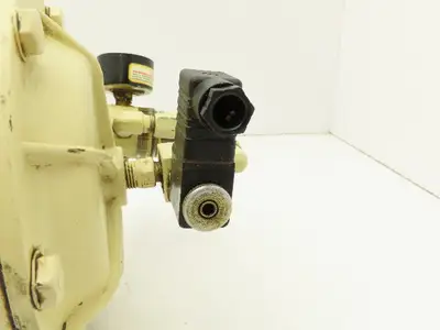 Trabon Lubriquip 550-500-740 Pneumatic Grease Pump Lubricator Package