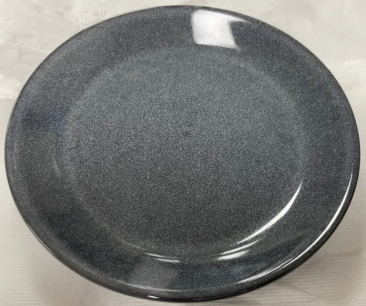 Used Tuxton Used 8" Tuxton 21 Gray Ceramic Plate - WO1 Smallwares Illinois US | Falcon Restaurant Supply #1375414
