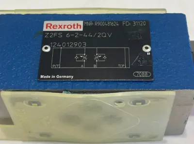 NEW REXROTH R900481624 FLOW CONTROL VALVE