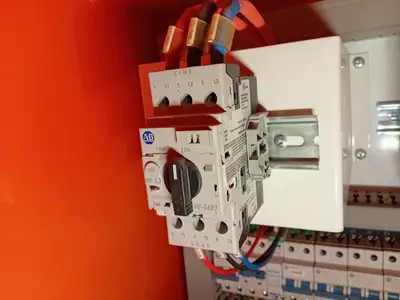 800A Motor Control Center MCC, 575V, 800A Bus, Form 4A, IP42 Enclosure