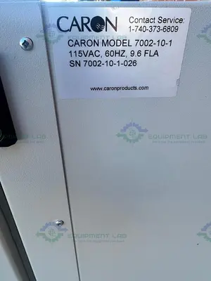 USED CARON 7002-10-1  HEATED INCUBATOR, 10 CU. FT, 10ºC ABOVE AMBIENT TO 70º, 115 VAC