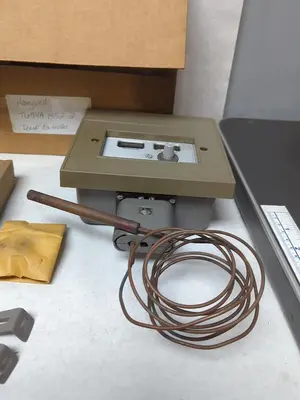 Used HONEYWELL T654A 1552 2 Industrial Controls Ohio US | Surplus Asset Holdings #1237581