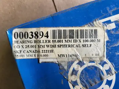 NEW SKF 22211E