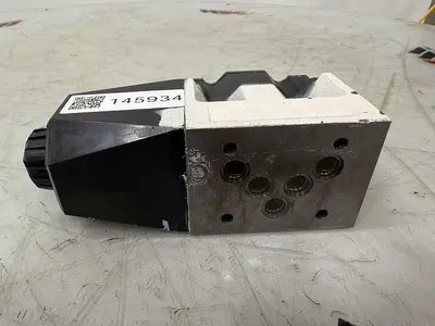 USED TOKIMEC DG4VS-5-0A-M-P7L-H-7-40-JA5