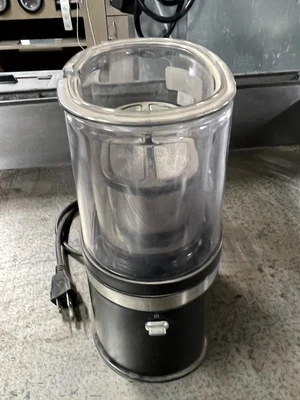 72-0445 Sunbeam TH1000 Zarafina Automatic Tea Brewer