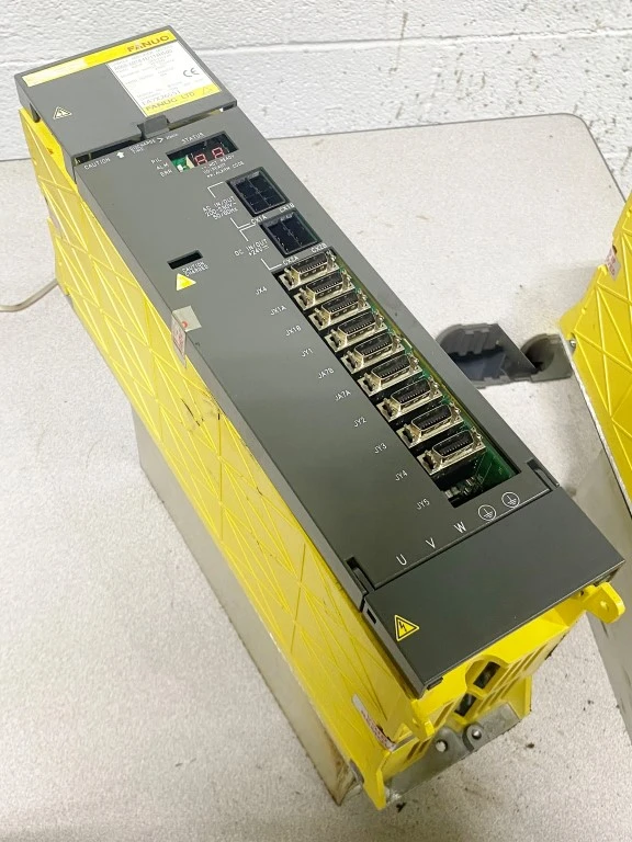 FANUC A06B-6078-H211-H500 SPINDLE AMPLIFIER
