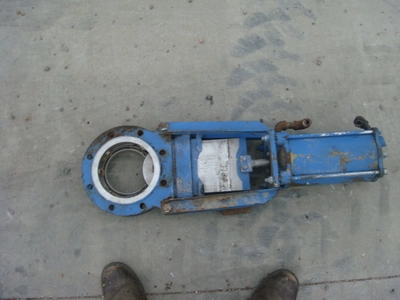 Used _UNKNOWN_ _UNKNOWN_ Hopper Blending Feeding Equipment Minnesota US | A&I Equipment #1317894