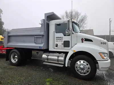 USED 2020 KENWORTH T270