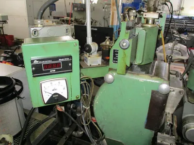 1980 ROYAL MASTER TG12X4 Centerless Grinders | Tight Tolerance Machinery (5)