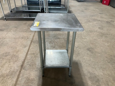 Used SAUBER SELECT PA0224 STAINLESS STEEL COMMERCIAL WORK TABLE 24” Food Prep Tables Michigan US | Miedema Asset Management Group #1580149
