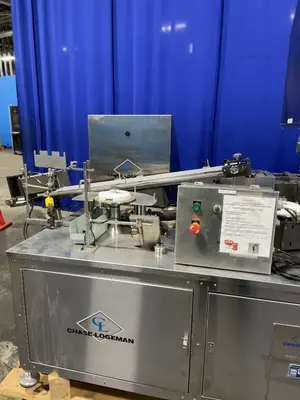 Used CHASELOGEMAN CORP FPCC212CW Bottle Feed Hopper Elevator Ohio US | HGR 24 #1006506