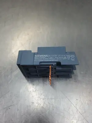 SIEMENS 3RV2928-1H Contactor Connector Terminal Block. 4E-38
