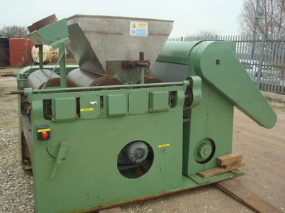 Marchant Hoz Triple Roll Mill