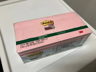 Four Drawer Organizer and Post-It Notes