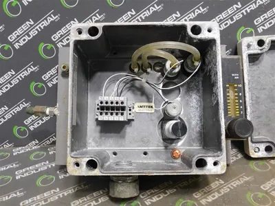 Ametek 02 RCU Remote Calibration Unit Used