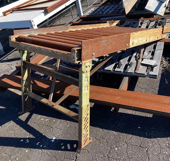 Used LOGAN INCLINED ROLLER CONVEYOR Conveyors | Pruitt Machinery #716049