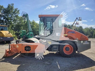 USED 2020 XCMG CV83PDU