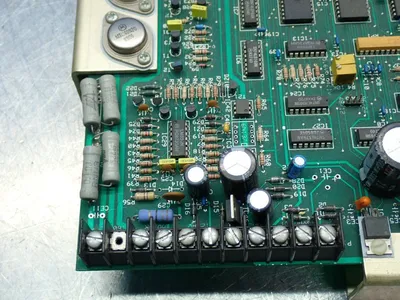 USED HAAS AUTOMATION 323051E
