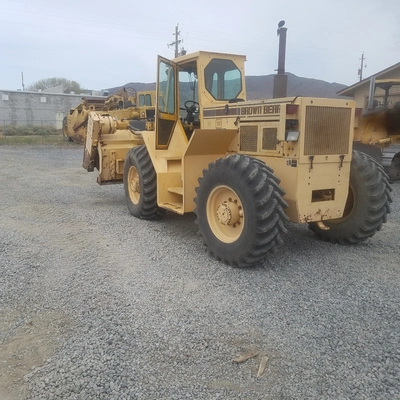 USED 2000 BROWN BEAR 300-B