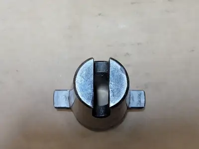 USED UNIVERSAL ENGINEERING 80328
