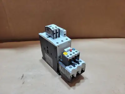 Contactor DILM40 w/ Overload Relay XT0B057DC1