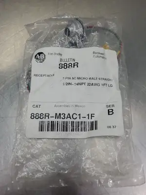 Allen Bradley 888R-M3AC1-1F 3 Pin AC Micro Male Receptacle. 4E-2