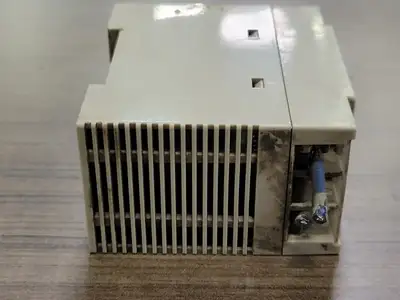 USED OMRON S82K-00305