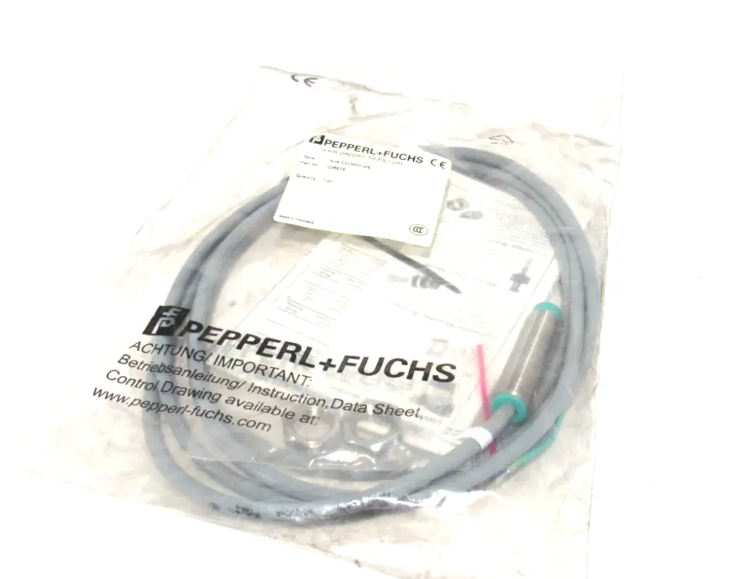 NEW PEPPERL+FUCHS NJ4-12GM50-WS INDUCTIVE SENSOR 026579 NJ412GM50WS
