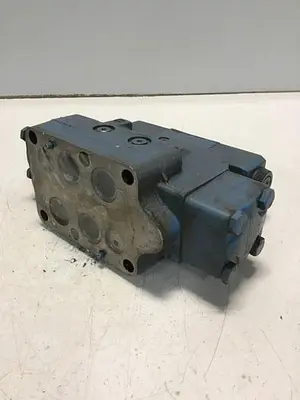 USED VICKERS DG4V-3-6C-M-U-HL7-60-B13