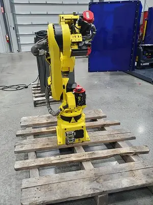 USED 2003 FANUC ARCMATE 120IB