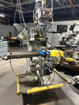 ACER E-MILL 5VK Vertical Mills | Star Equipment Co., Inc. (2)