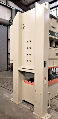 USED 2000 KOMATSU PRESSES KOMATSU E2W160-SVS PRESS