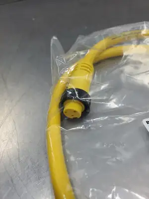 BradConnectivity 1300060217 (103000A01F030) 3' 16/3 AWG PVC Cord. 5C-15