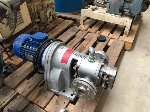 55 LPM MCM S/S Jacketed Gear Pump Type FPRD 512 X 4 kw