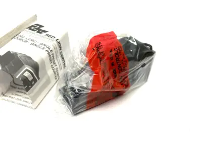 NEW RED LION CONTROLS SINGLE PRESET COUNTER W/ BATCH INDICATION 10-28VDC