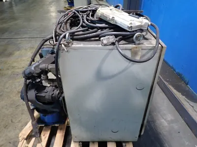USED 2010 YASKAWA MOTOMAN MH6