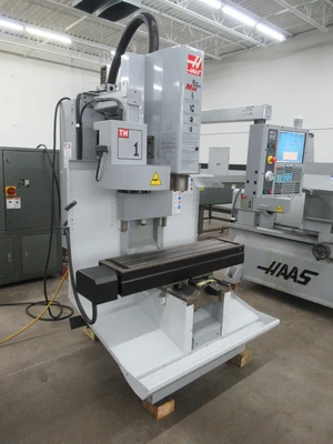Used 2009 HAAS TM-1 TOOLROOM MILL Vertical Machining Centers Minnesota US | Machinesused.com #1362970