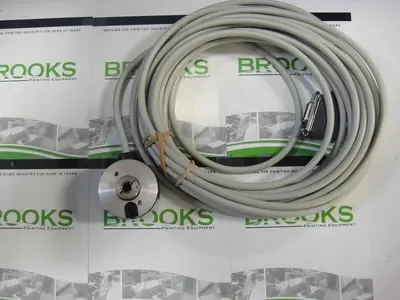 NEW BAUMER 10131716/BHK06-24G100/40392892