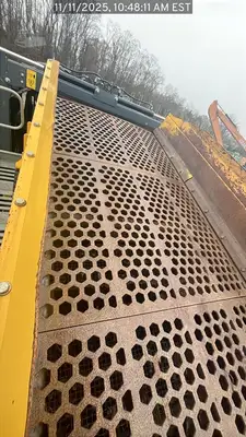 Used 2023 RUBBLE MASTER HS7500M Rectangular Screeners New Jersey US | Core Equipment Group #1502073