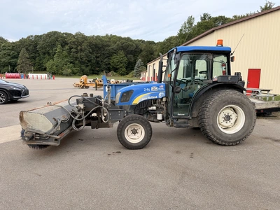 Used NEW HOLLAND T4020 DELUXE Utility Tractors Michigan US | Miedema Asset Management Group #1441773