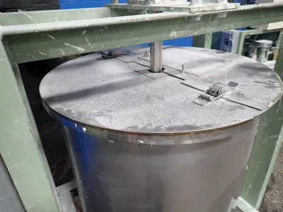 25" X 25" Mixer