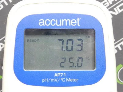Accumet AP71 Portable Waterproof pH/mV/°C Meter Used